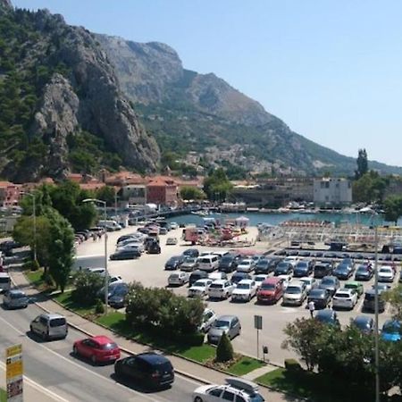 Mima'S Rooms Omiš Esterno foto
